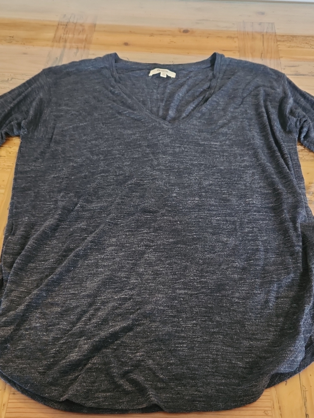 Madewell Women's Heathered Navy V-Neck Long Sleeve Tee